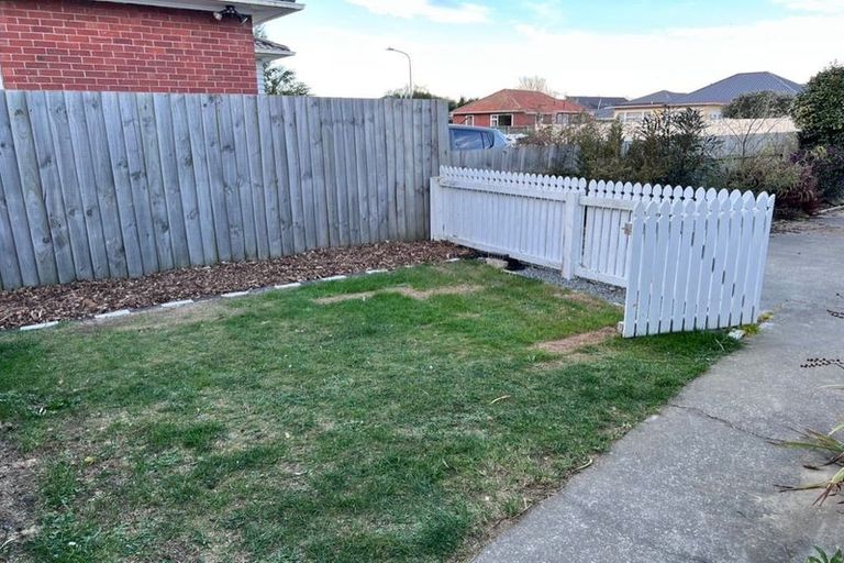 Photo of property in 9 Piko Crescent, Riccarton, Christchurch, 8041
