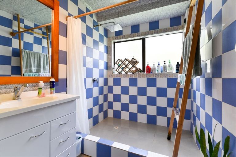 Photo of property in 25 Urlich Drive, Ranui, Auckland, 0612