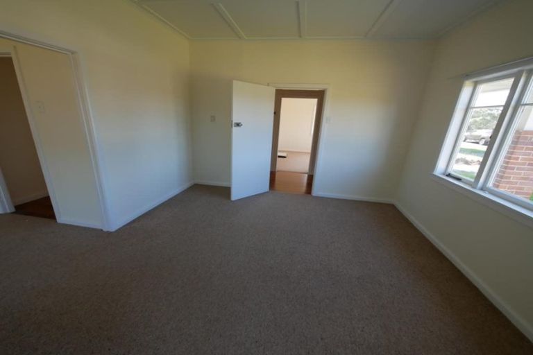 Photo of property in 1/27 Liverpool Street, Papakura, 2110