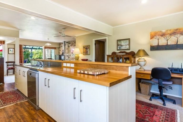 Photo of property in 64 Chesham Avenue, Waipahihi, Taupo, 3330