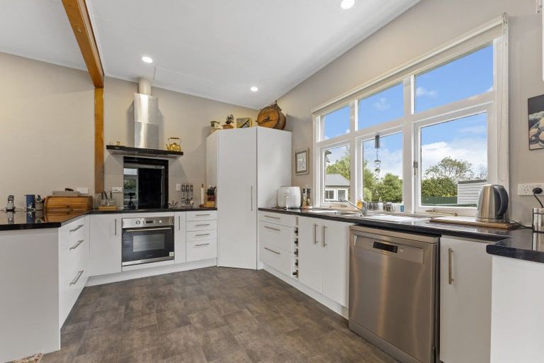 Photo of property in 27 Dawson Street, Pahiatua, 4910