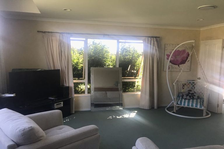 Photo of property in 26 Cairns Crescent, Rototuna, Hamilton, 3210