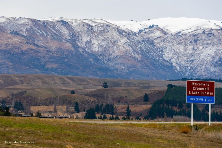 Photo of property in 37 Sunhaven Cove, Cromwell, 9310