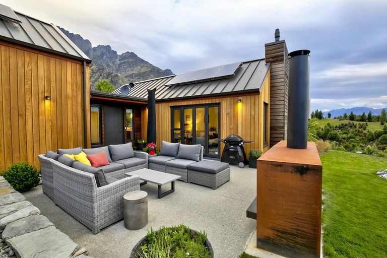 Photo of property in 30 Mckellar Drive, Jacks Point, Queenstown, 9371