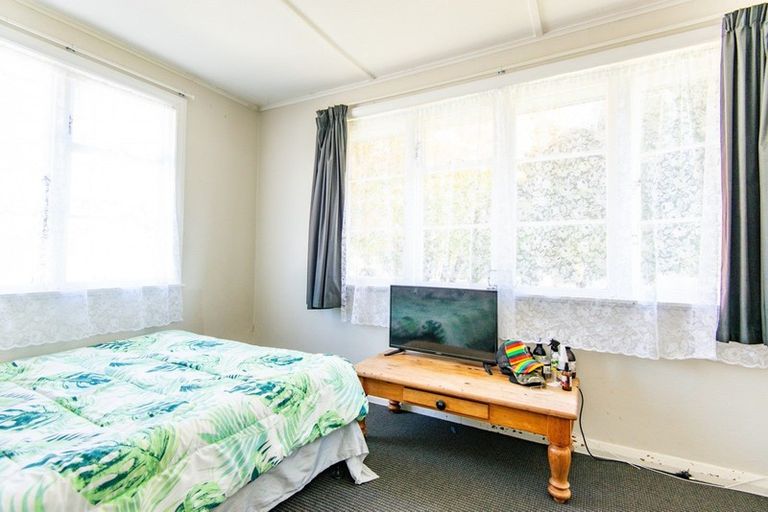 Photo of property in 1016 Hood Street, Mayfair, Hastings, 4122