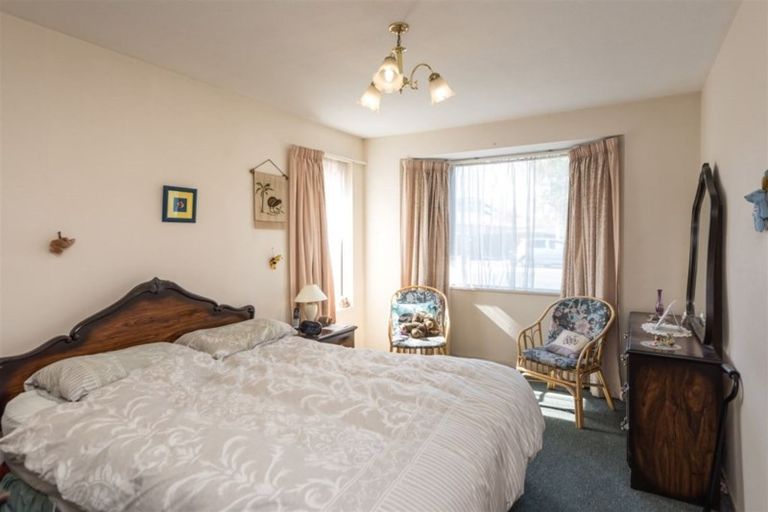 Photo of property in 65 Division Street, Riccarton, Christchurch, 8041