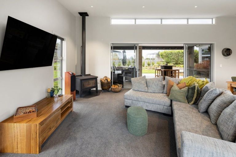 Photo of property in 4c Twin Oaks Drive, Tamahere, Hamilton, 3283