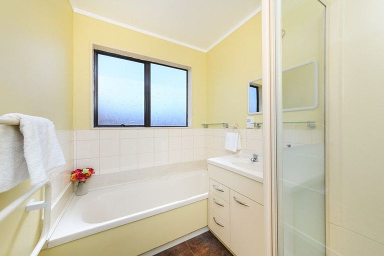 Photo of property in 3b Denbigh Square, Feilding, 4702