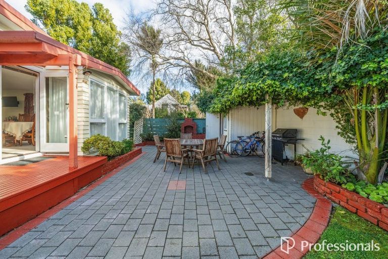 Photo of property in 135 Waterloo Road, Hutt Central, Lower Hutt, 5010