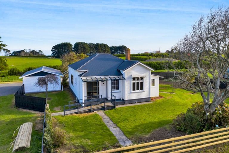 Photo of property in 134 Manawapou Road, Hawera, 4610