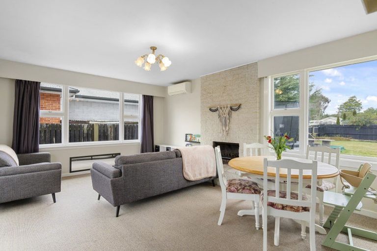 Photo of property in 10 Longden Street, Darfield, 7510