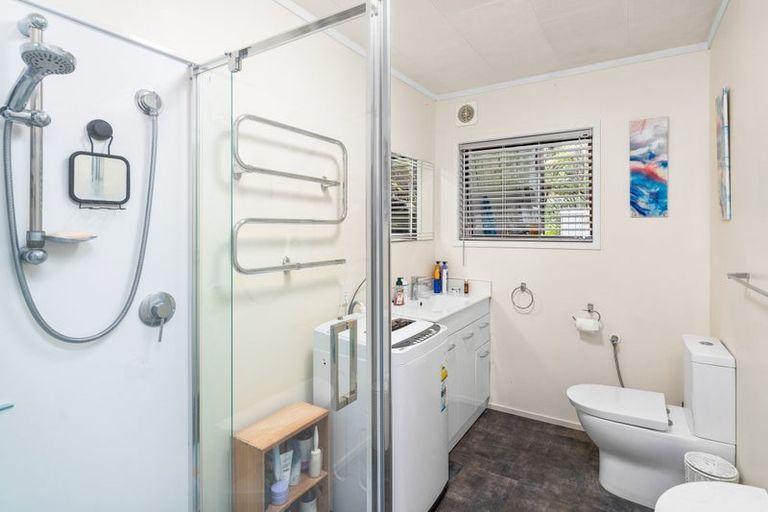 Photo of property in 15 Whareora Road, Kensington, Whangarei, 0112