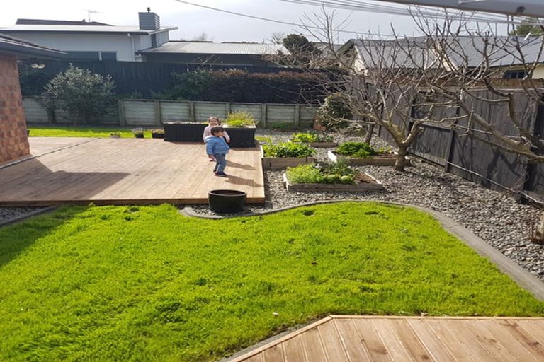 Photo of property in 14 Compton Grove, Huntington, Hamilton, 3210