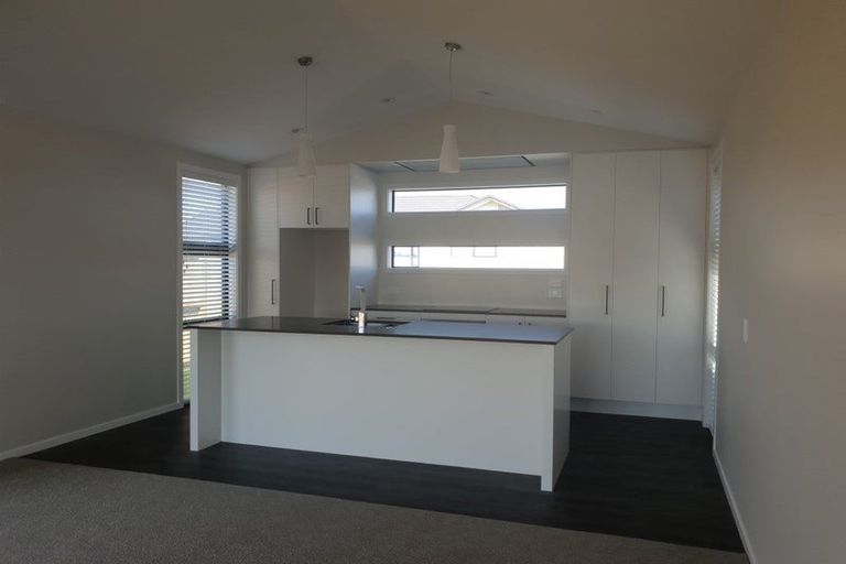 Photo of property in 56 Dunkeld Drive, Papamoa, 3118