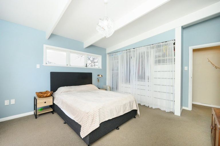 Photo of property in 12 Kent Crescent, Awapuni, Palmerston North, 4412