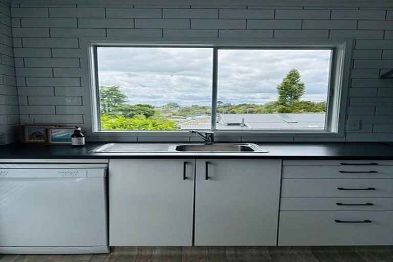 Photo of property in 9 Sillary Street, Hamilton East, Hamilton, 3216