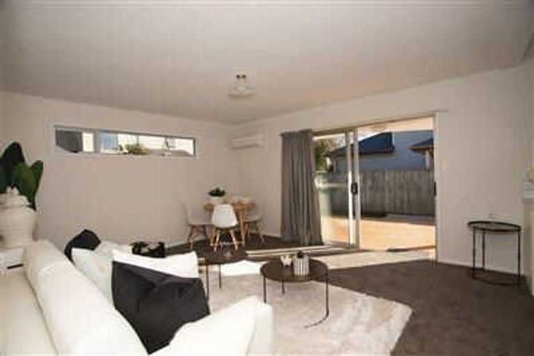 Photo of property in 1/9 Somme Street, St Albans, Christchurch, 8014