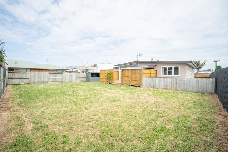 Photo of property in 754 Tremaine Avenue, Palmerston North, 4414