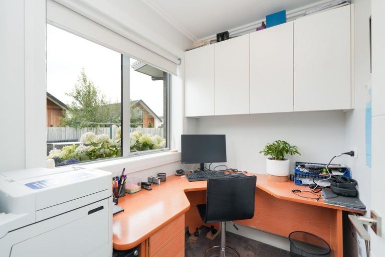 Photo of property in 50 Northside Drive, Waikiwi, Invercargill, 9810