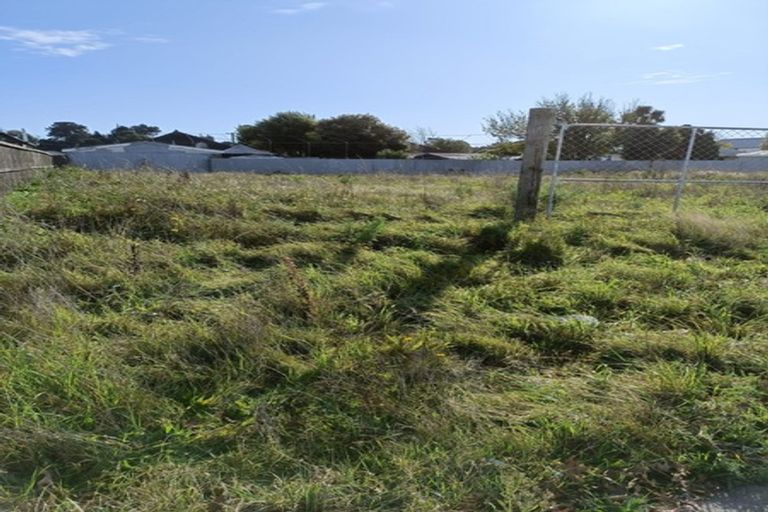 Photo of property in 19 Ben Rarere Avenue, Aranui, Christchurch, 8061