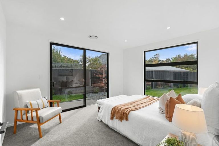 Photo of property in 2 Ferbane Way, Halswell, Christchurch, 8025