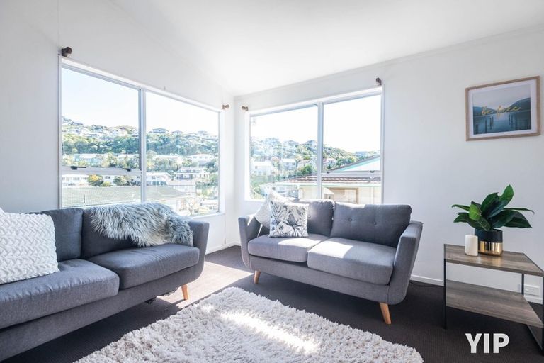 Photo of property in 7a Tralee Place, Johnsonville, Wellington, 6037