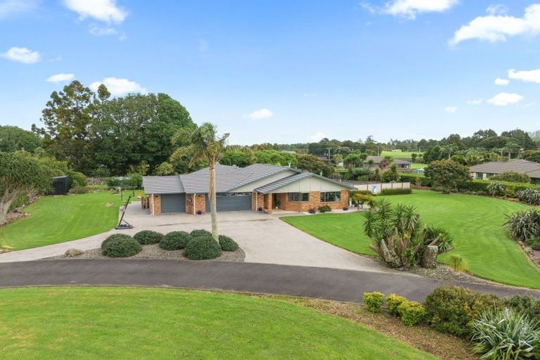 Photo of property in 16 Cairn Way, Te Kamo, Kamo, 0185