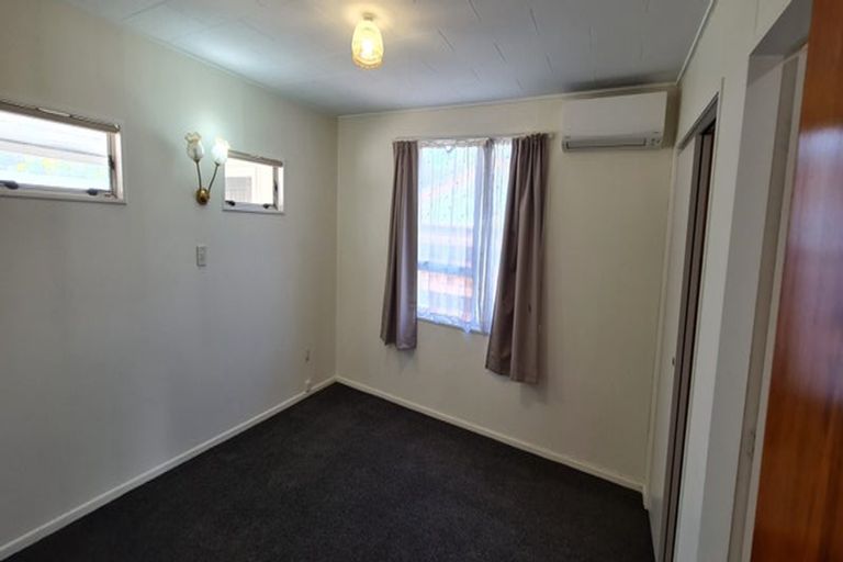 Photo of property in 8a Elizabeth Avenue, Heretaunga, Upper Hutt, 5018