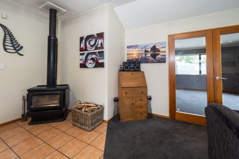 Photo of property in 3 Hight Place, Tinwald, Ashburton, 7700