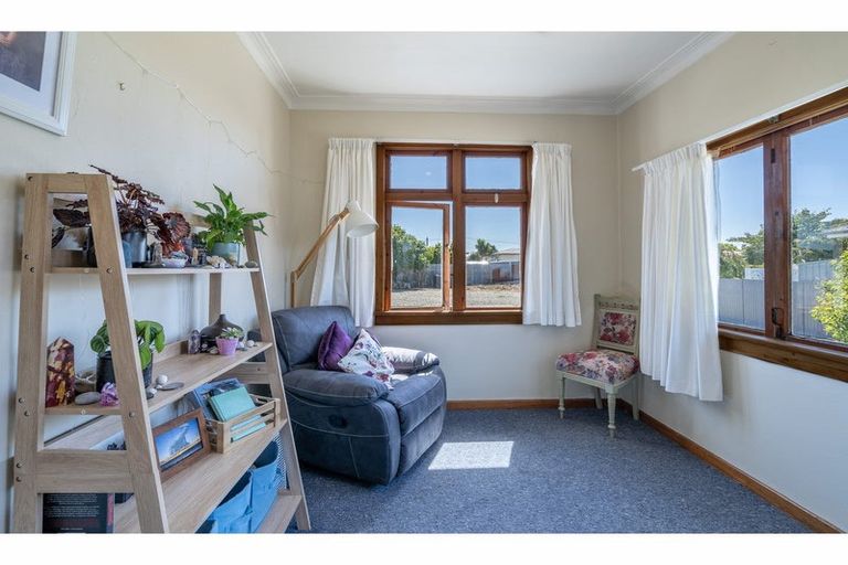 Photo of property in 15 Edwin Street, Gore, 9710