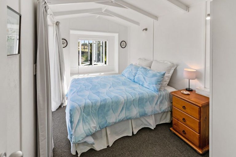 Photo of property in 284 White Road, Waipawa, Otane, 4277