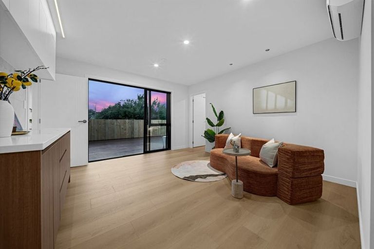 Photo of property in 26b Henriette Place, Totara Park, Auckland, 2576