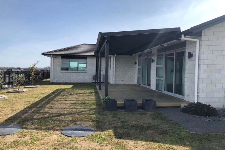 Photo of property in 11 Dulverton Rise, Flagstaff, Hamilton, 3210