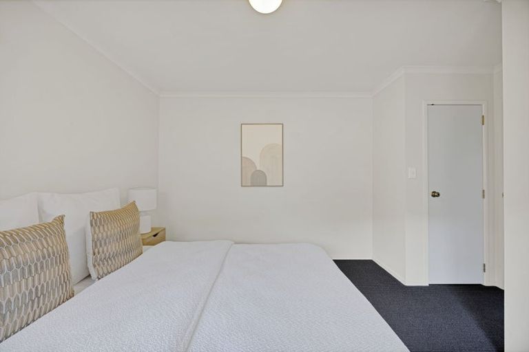 Photo of property in 17a Exeter Street, Brooklands, New Plymouth, 4310