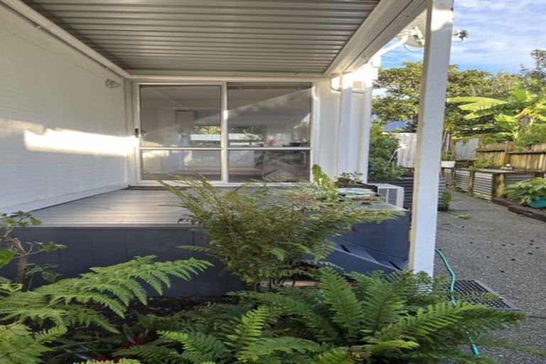 Photo of property in 11 Hinemoa Place, Snells Beach, 0920