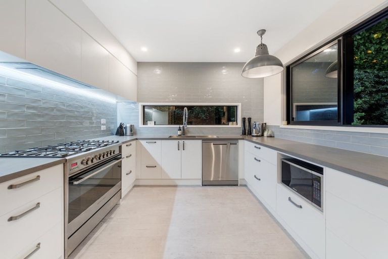 Photo of property in 6 Saville Place, Pyes Pa, Tauranga, 3112