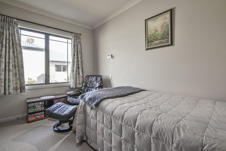 Photo of property in 4a Lindsay Street, Havelock North, 4130