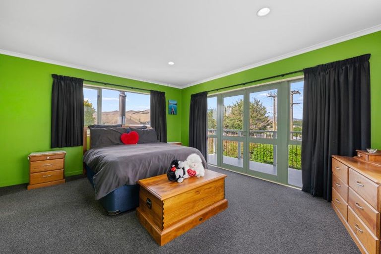 Photo of property in 1 School Road, Riverlands, Blenheim, 7274