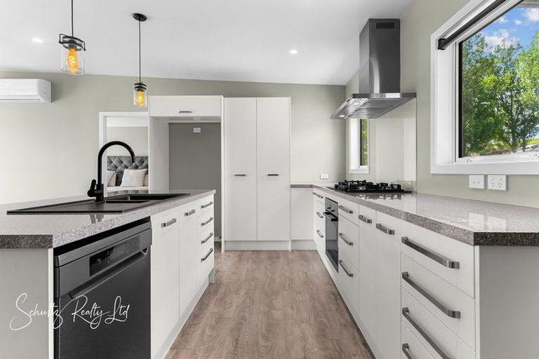 Photo of property in 918 Oneriri Road, Kaiwaka, 0573