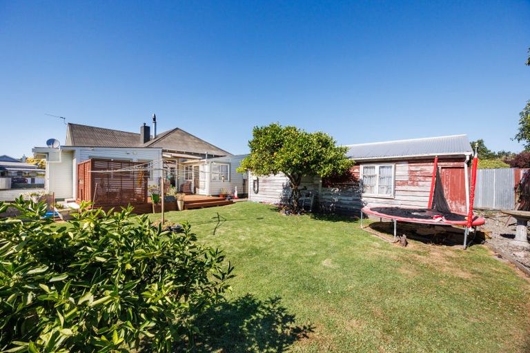 Photo of property in 93 Featherston Street, Takaro, Palmerston North, 4412