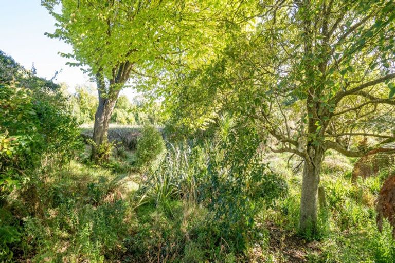 Photo of property in 1238 Opaki Kaiparoro Road, Mauriceville, Masterton, 5882