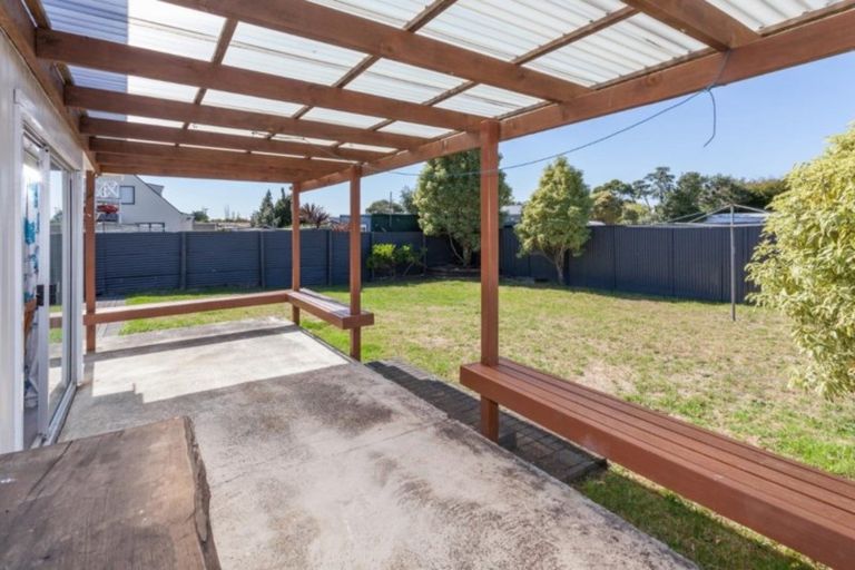 Photo of property in 114b Weka Street, Whangamata, 3620