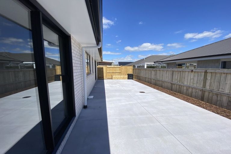 Photo of property in 10 Cotula Way, Papamoa Beach, Papamoa, 3118