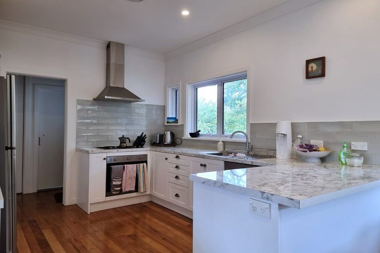 Photo of property in 21 Colin Grove, Hutt Central, Lower Hutt, 5010