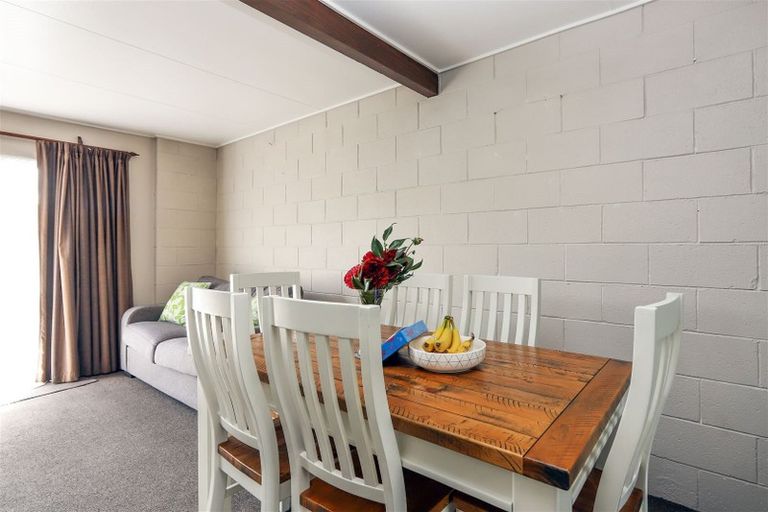 Photo of property in 6/209 Charles Street, Saint Leonards, Hastings, 4120