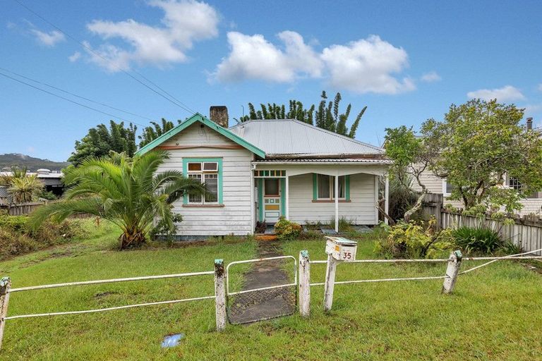 Photo of property in 35 Morningside Road, Morningside, Whangarei, 0110