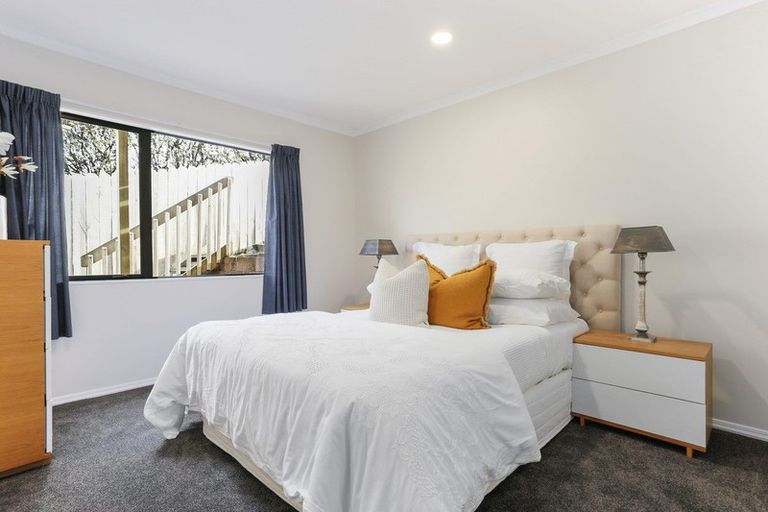 Photo of property in 7 Berkshire Terrace, Massey, Auckland, 0614