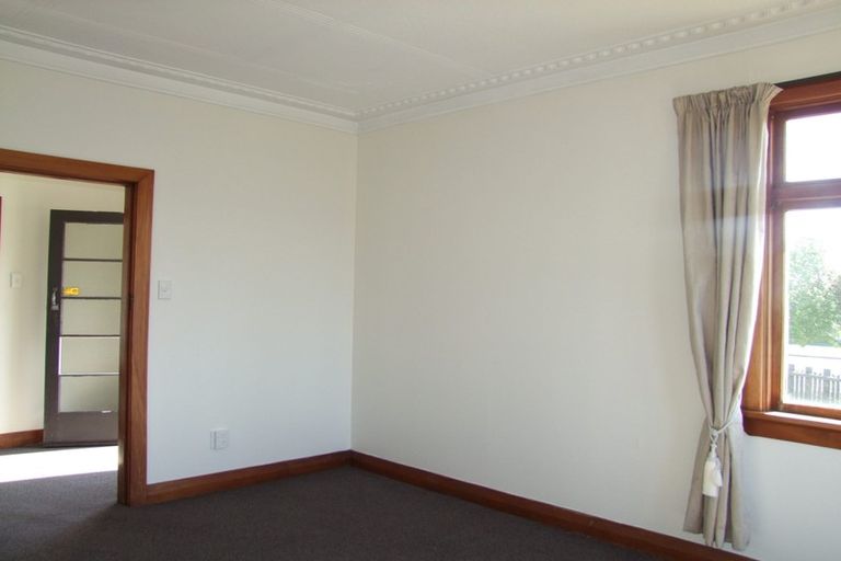 Photo of property in 9 Ossian Street, Milton, 9220