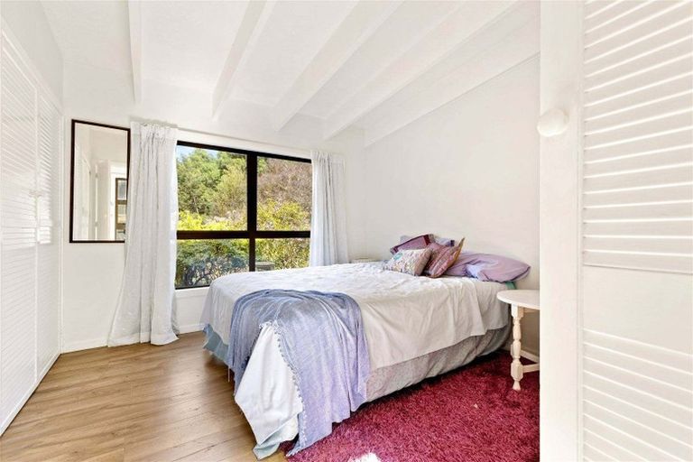 Photo of property in 14 Yelash Road, Massey, Auckland, 0614