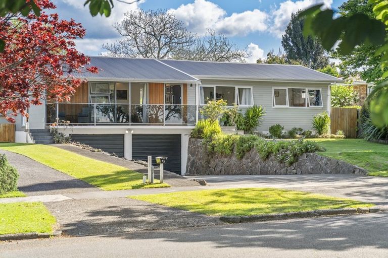Photo of property in 13 Fairview Place, Te Puke, 3119